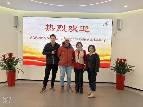 Italy Customer visiting